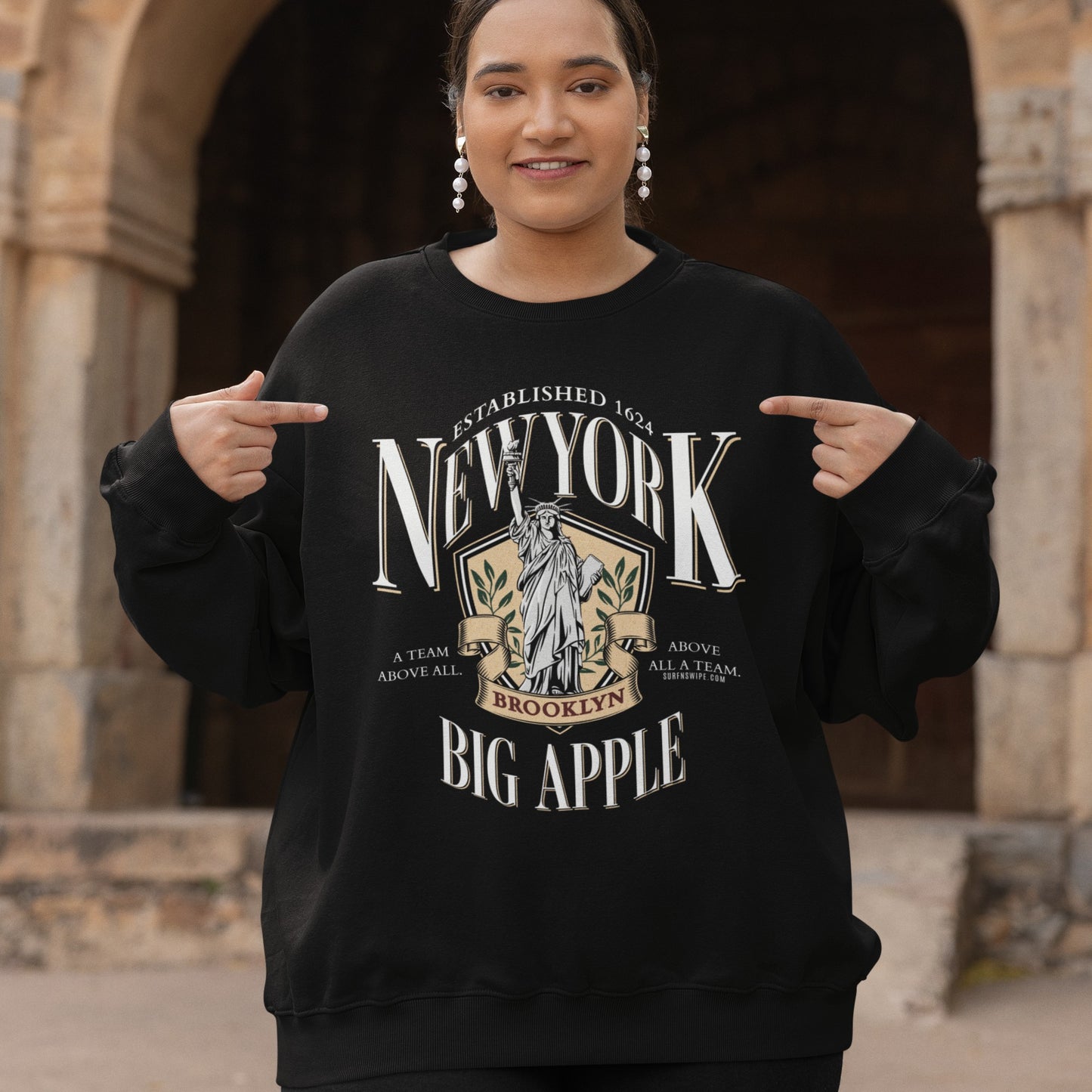 New York Liberty Graphic Sweatshirt