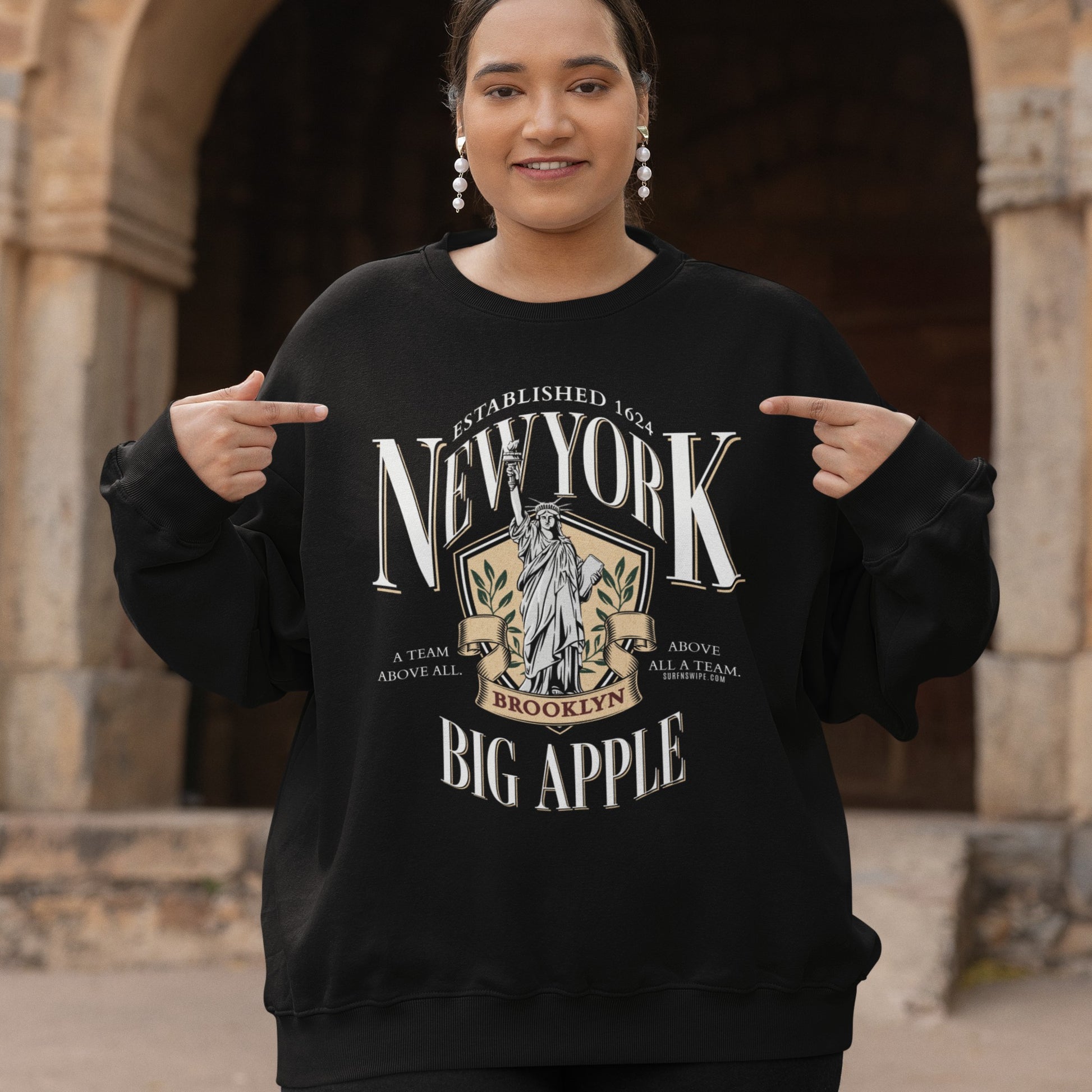 New York Liberty Graphic Sweatshirt