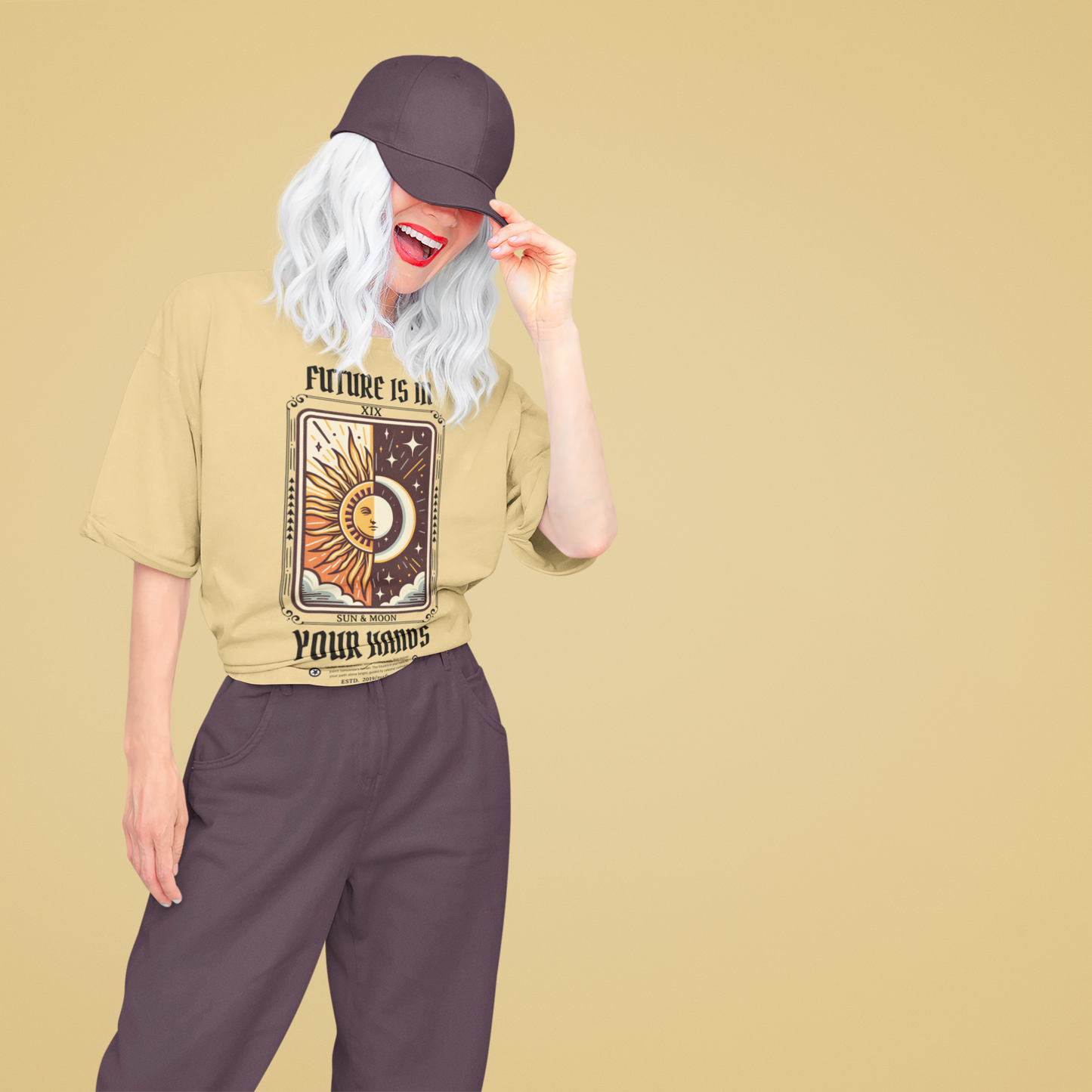 Sun & Moon Tarot Tee: Channel Cosmic Inspiration