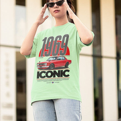 Oversized Hakosuka GT-R V8 T-Shirt for JDM Enthusiasts