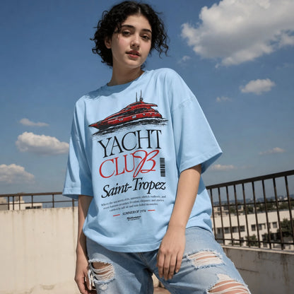 Model showing oversized streetwear fit of Yacht Club Saint-Tropez t-shirt